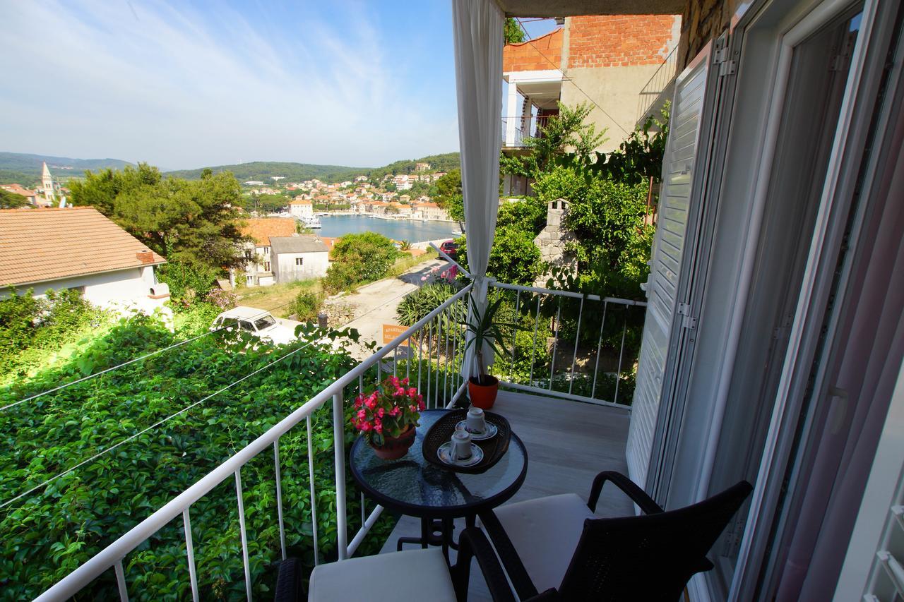 Villa Volga Jelsa  Buitenkant foto